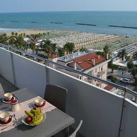 Fronte Mare Panoramico San Benedetto Apartment San Benedetto del Tronto Luaran gambar