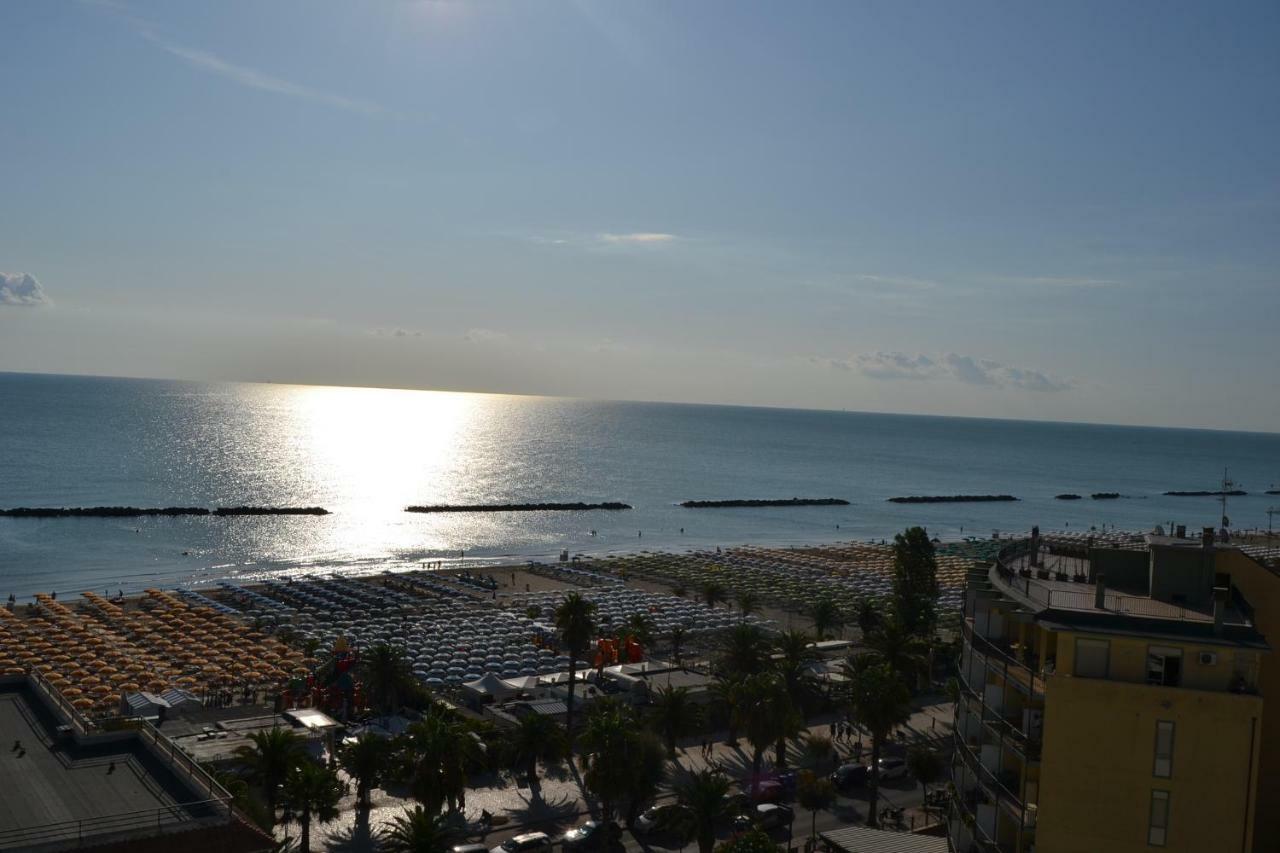 Fronte Mare Panoramico San Benedetto Apartment San Benedetto del Tronto Luaran gambar